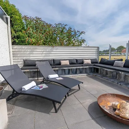 Orchismient 17 Villa